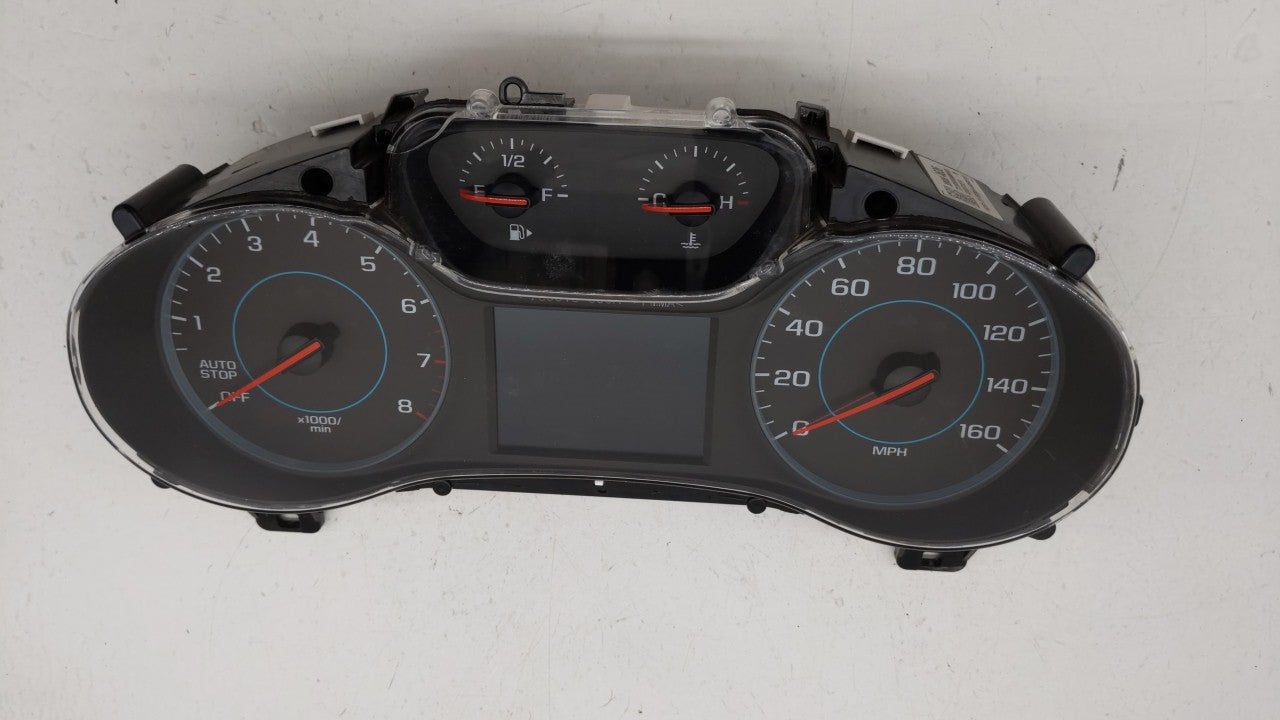 2017-2018 Chevrolet Cruze Instrument Cluster Speedometer Gauges P/N:39084636 Fits Fits 2017 2018 OEM Used Auto Parts - Oemus