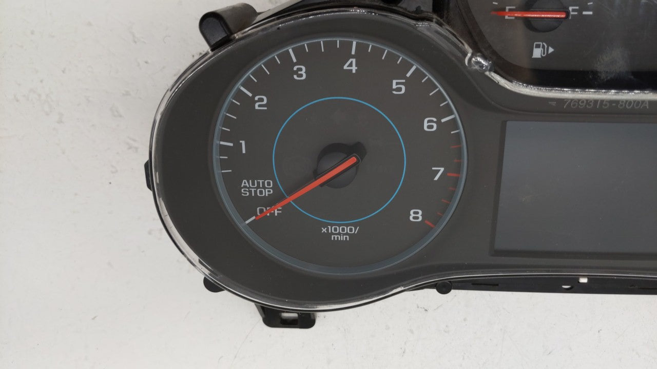 2017-2018 Chevrolet Cruze Instrument Cluster Speedometer Gauges P/N:39084636 Fits Fits 2017 2018 OEM Used Auto Parts - Oemus