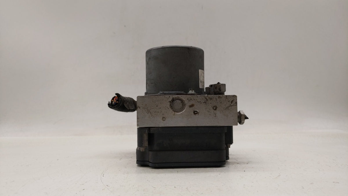 2017 Chevrolet Cruze Anti-Lock Brake ABS Pump Module Actuator OEM P/N:84205167 39115808 Fits OEM Used Auto Parts - Oemusedau