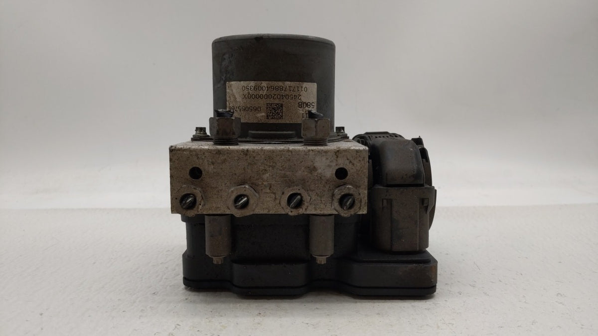 2017 Chevrolet Cruze Anti-Lock Brake ABS Pump Module Actuator OEM P/N:84205167 39115808 Fits OEM Used Auto Parts - Oemusedau