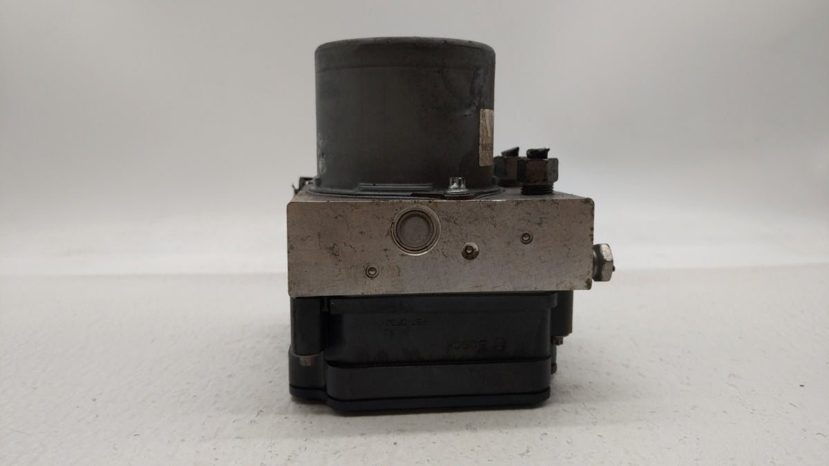 2017 Chevrolet Cruze Anti-Lock Brake ABS Pump Module Actuator OEM P/N:84205167 39115808 Fits OEM Used Auto Parts - Oemusedau