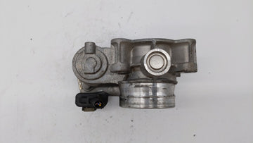 2017-2018 Chevrolet Cruze Throttle Body P/N:12671379AA Fits Fits 2017 2018 OEM Used Auto Parts