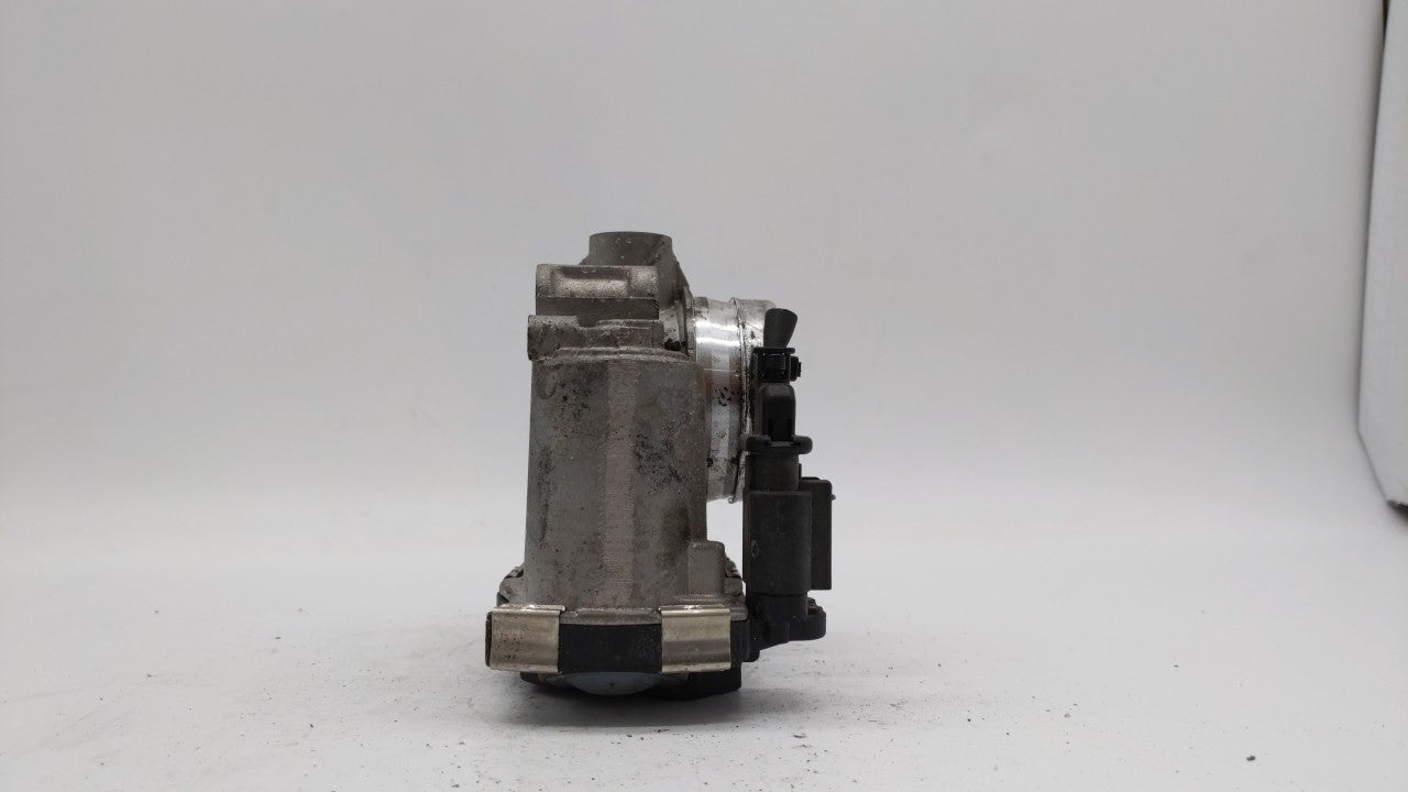 2017-2018 Chevrolet Cruze Throttle Body P/N:12671379AA Fits Fits 2017 2018 OEM Used Auto Parts - Oemusedautoparts1.com