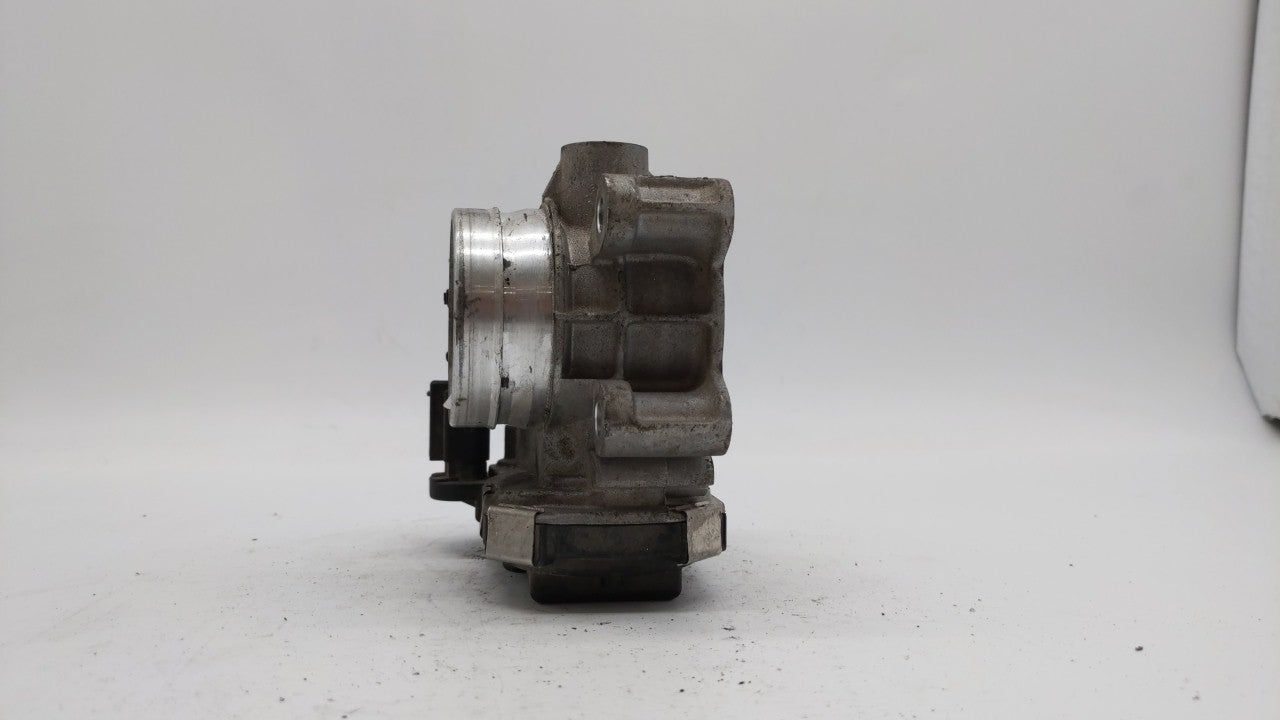 2017-2018 Chevrolet Cruze Throttle Body P/N:12671379AA Fits Fits 2017 2018 OEM Used Auto Parts - Oemusedautoparts1.com