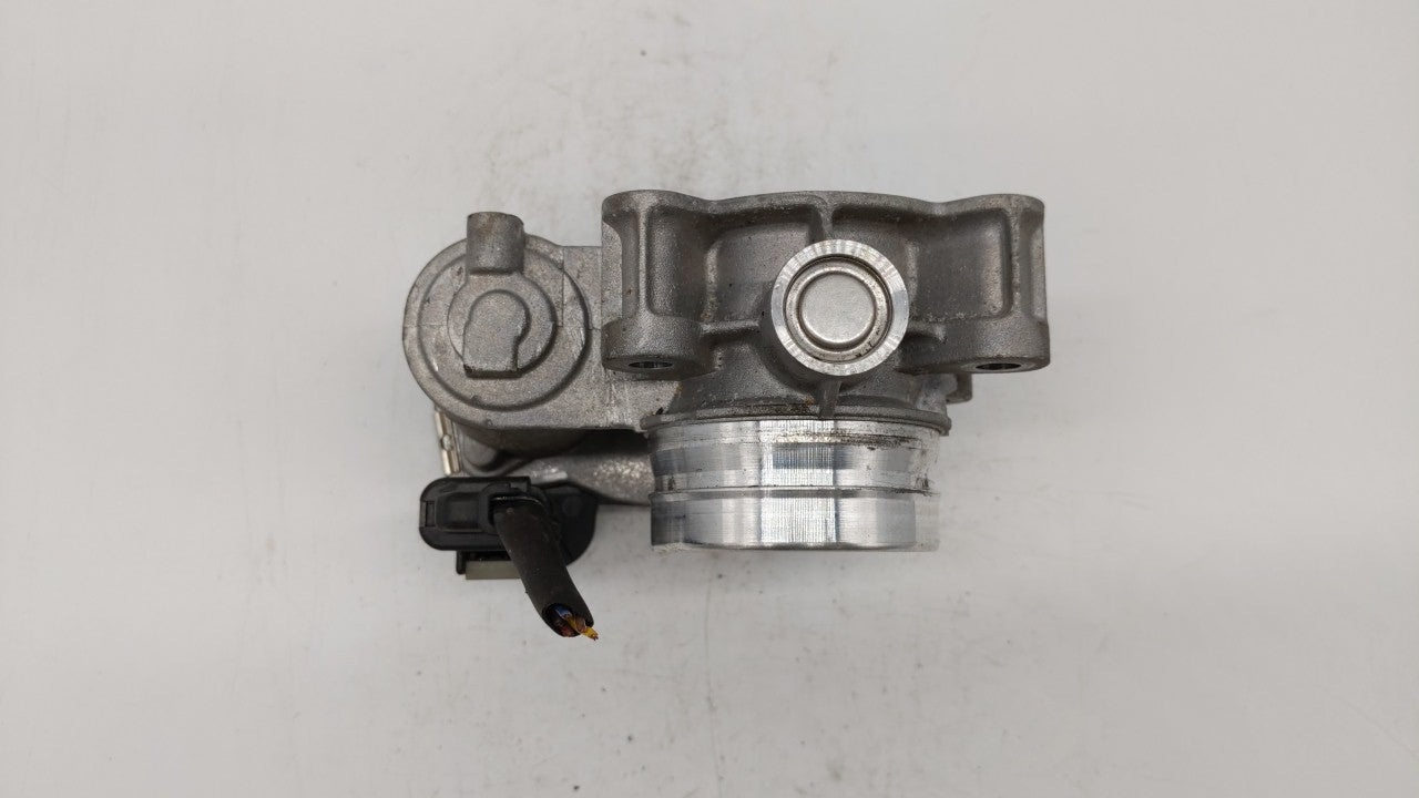 2017-2018 Chevrolet Cruze Throttle Body P/N:12671379AA Fits Fits 2017 2018 OEM Used Auto Parts - Oemusedautoparts1.com
