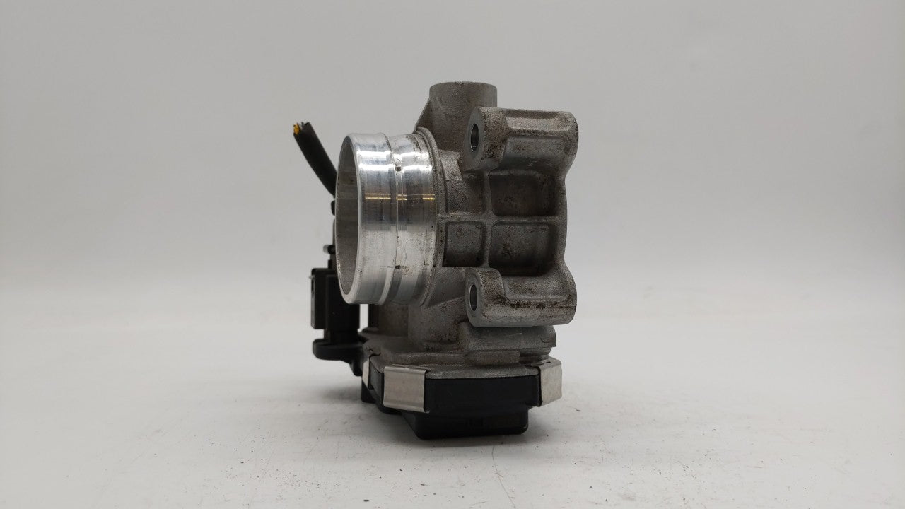 2017-2018 Chevrolet Cruze Throttle Body P/N:12671379AA Fits Fits 2017 2018 OEM Used Auto Parts - Oemusedautoparts1.com
