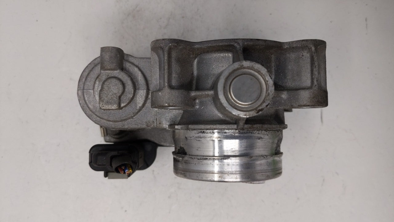 2017-2018 Chevrolet Cruze Throttle Body P/N:12671379AA Fits Fits 2017 2018 OEM Used Auto Parts - Oemusedautoparts1.com
