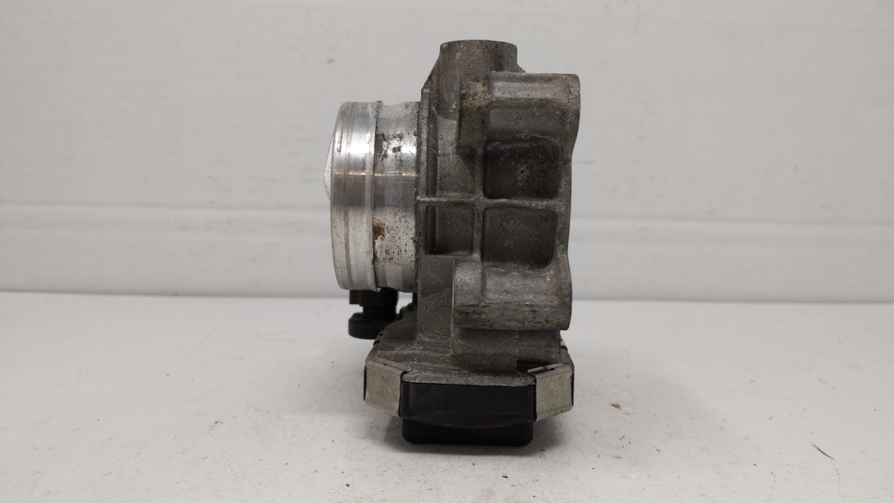 2017-2018 Chevrolet Cruze Throttle Body P/N:12671379AA Fits Fits 2017 2018 OEM Used Auto Parts - Oemusedautoparts1.com