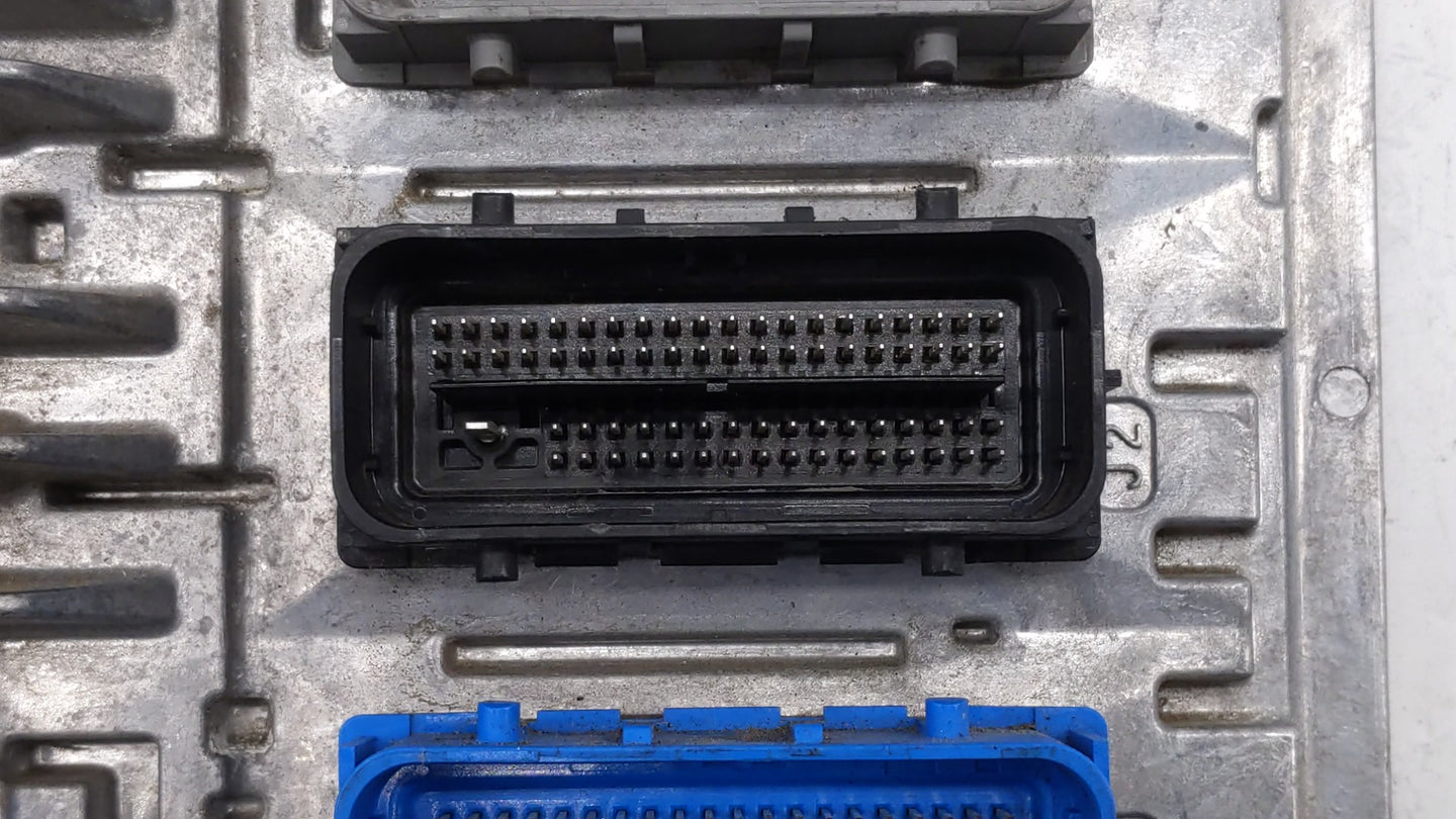 2017-2018 Chevrolet Cruze PCM Engine Control Computer ECU ECM PCU OEM P/N:12692812 12687467, 12696201 Fits Fits 2017 2018 20