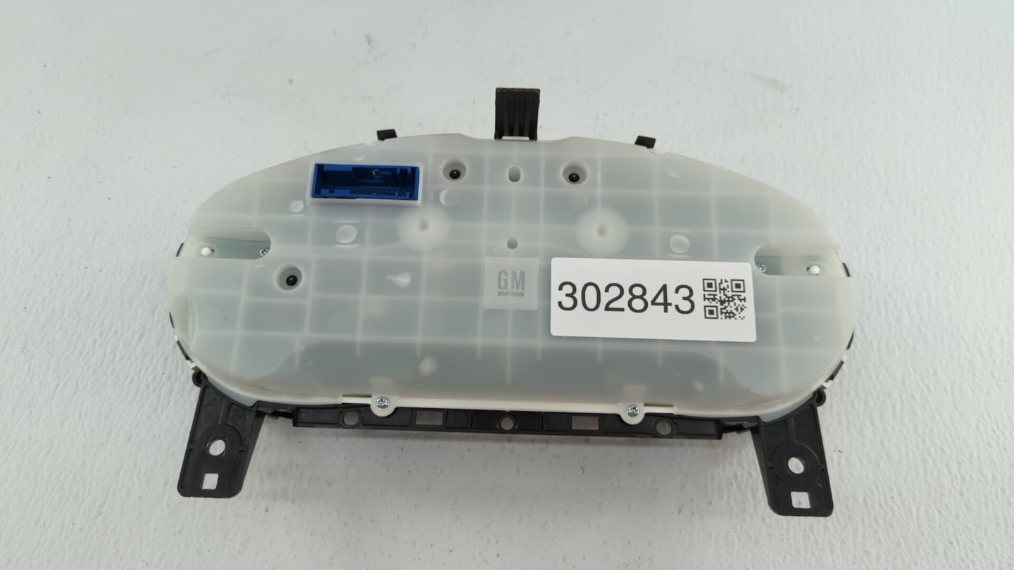 2017-2018 Chevrolet Cruze Instrument Cluster Speedometer Gauges P/N:39084636 Fits Fits 2017 2018 OEM Used Auto Parts - Oemus