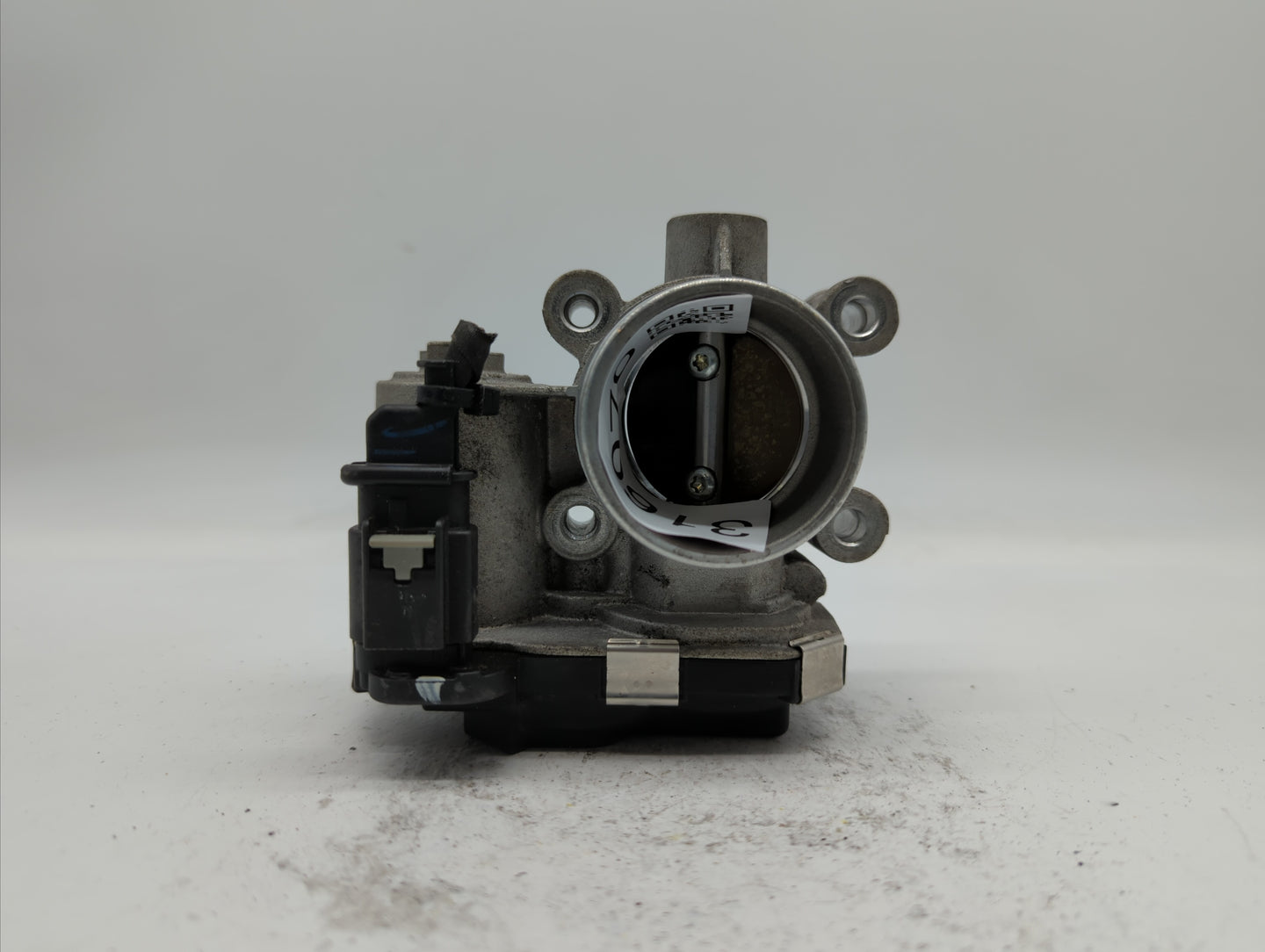 2017-2018 Chevrolet Cruze Throttle Body P/N:12659491BA 12671379AA Fits Fits 2017 2018 OEM Used Auto Parts - Oemusedautoparts