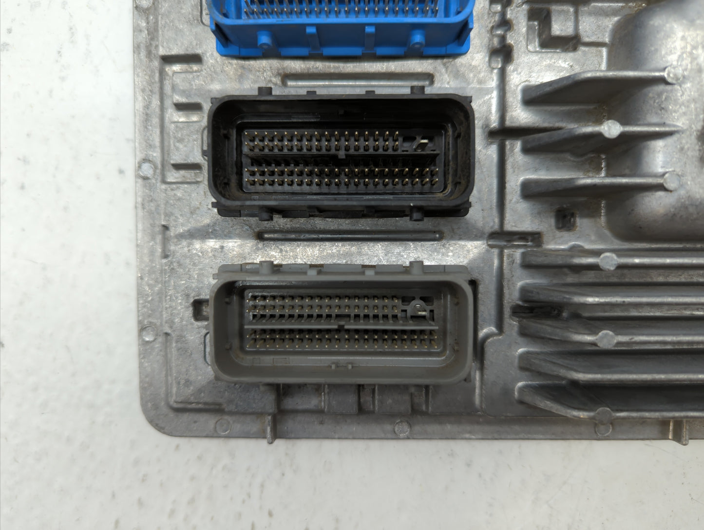 2017-2018 Chevrolet Cruze PCM Engine Control Computer ECU ECM PCU OEM P/N:12692812 12687467, 12696201 Fits Fits 2017 2018 20