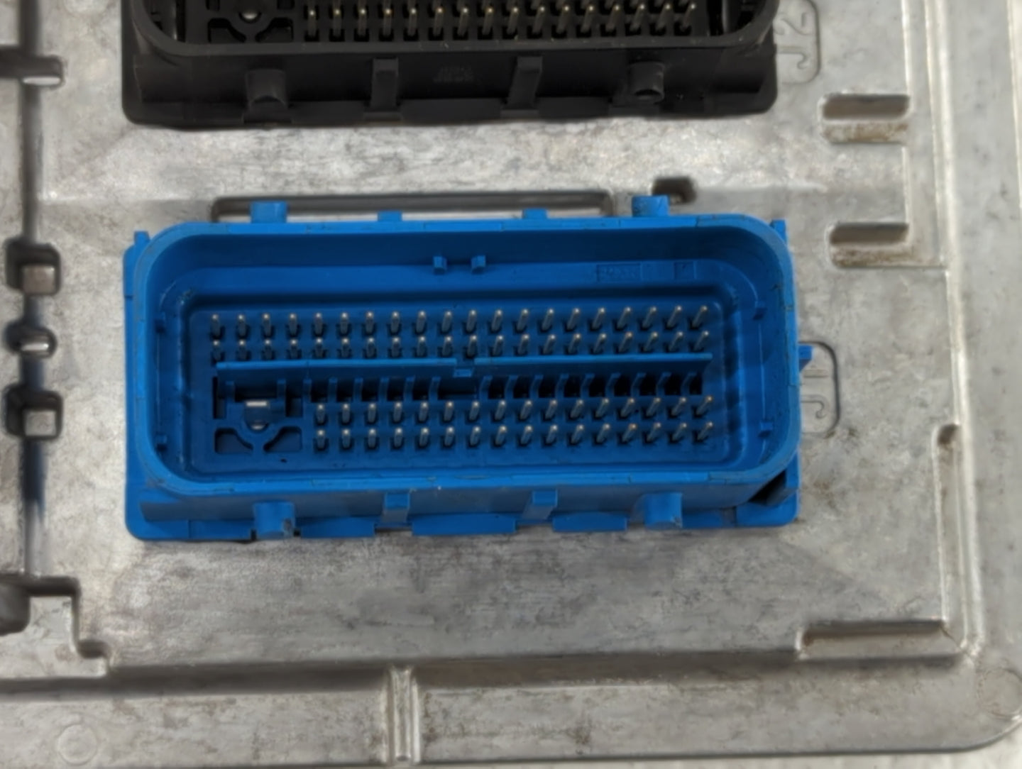 2017-2018 Chevrolet Cruze PCM Engine Control Computer ECU ECM PCU OEM P/N:12696201 12692812, 12687467 Fits Fits 2017 2018 20