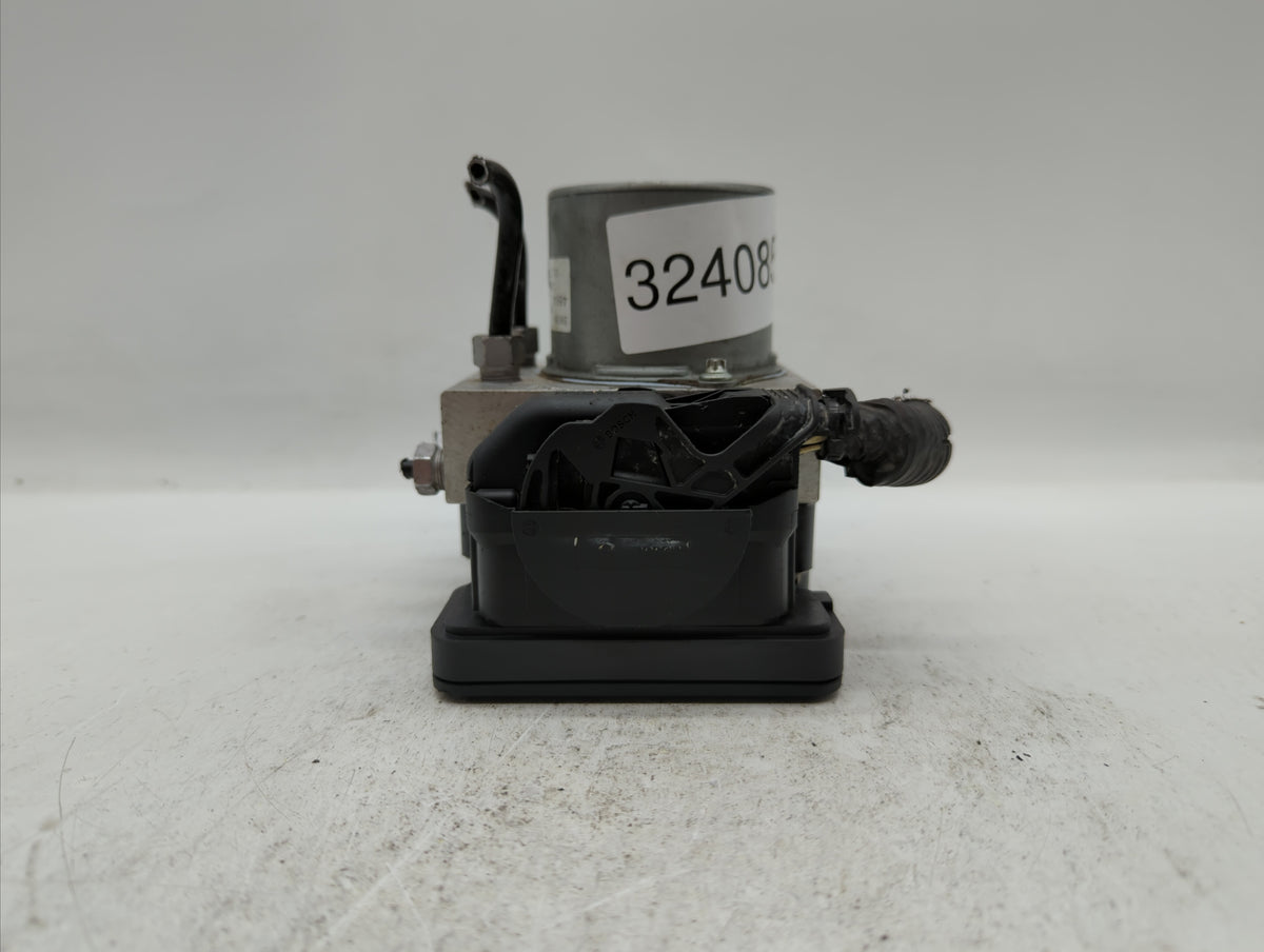 2017 Chevrolet Cruze Anti-Lock Brake ABS Pump Module Actuator OEM P/N:84205167 39115808 Fits OEM Used Auto Parts - Oemusedau