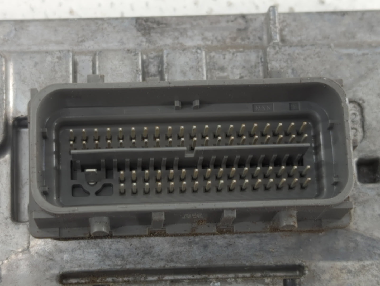 2017-2018 Chevrolet Cruze PCM Engine Control Computer ECU ECM PCU OEM P/N:12697837 12687328, 12696201 Fits Fits 2017 2018 20