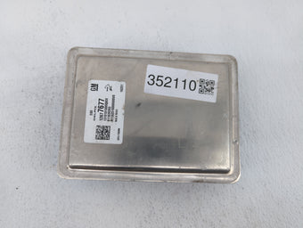 compare product 2017-2018 Chevrolet Cruze PCM Engine Control Computer ECU ECM PCU OEM P/N:12688973 12697837, 12687328 Fits Fits 2017 2018 2019 OEM Used Auto Parts
