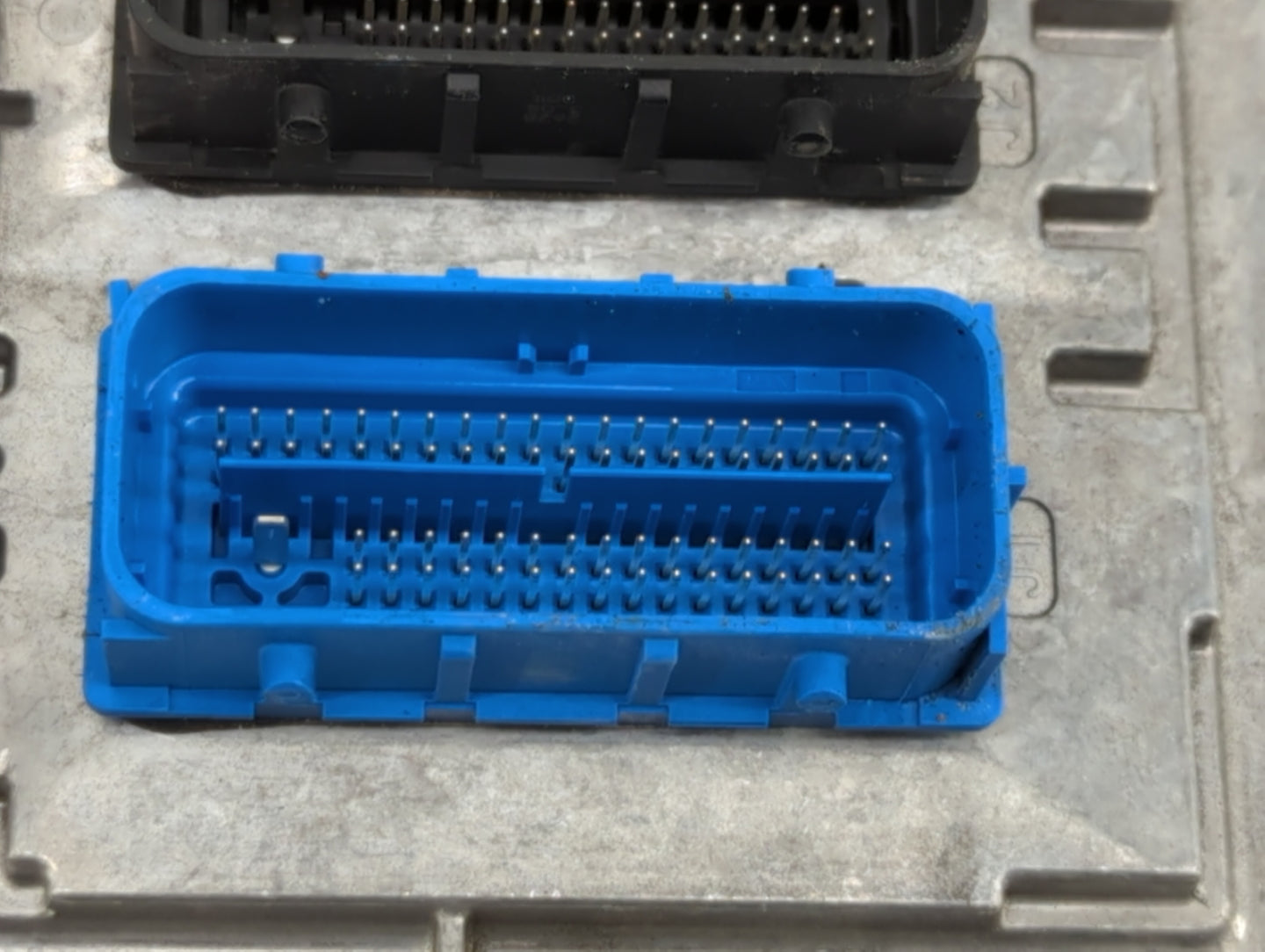 2017-2018 Chevrolet Cruze PCM Engine Control Computer ECU ECM PCU OEM P/N:12688973 12697837, 12687328 Fits Fits 2017 2018 20