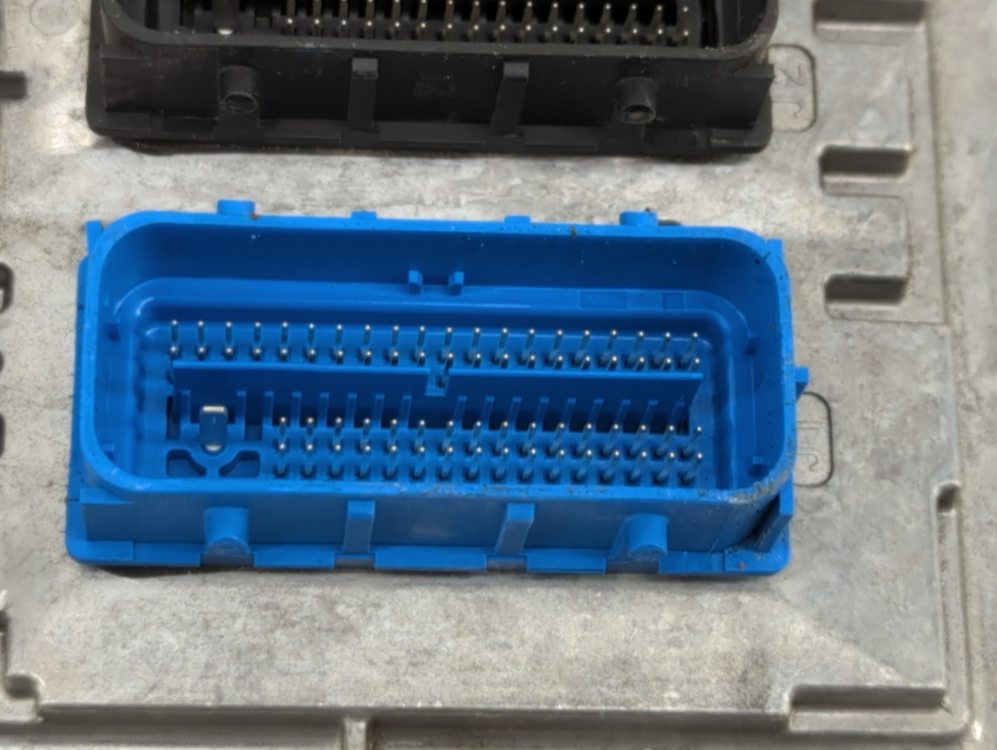 2017-2018 Chevrolet Cruze PCM Engine Control Computer ECU ECM PCU OEM P/N:12688973 12697837, 12687328 Fits Fits 2017 2018 20