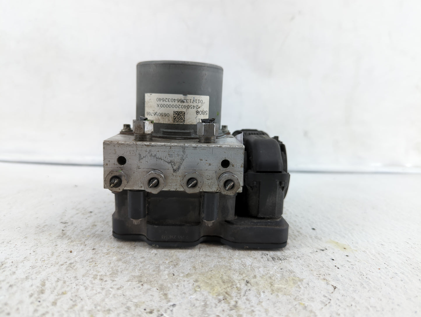 2017 Chevrolet Cruze ABS Pump Control Module Replacement P/N:1K0 614 517 EK 39064667, 84205167, 39115808 Fits OEM Used Auto 