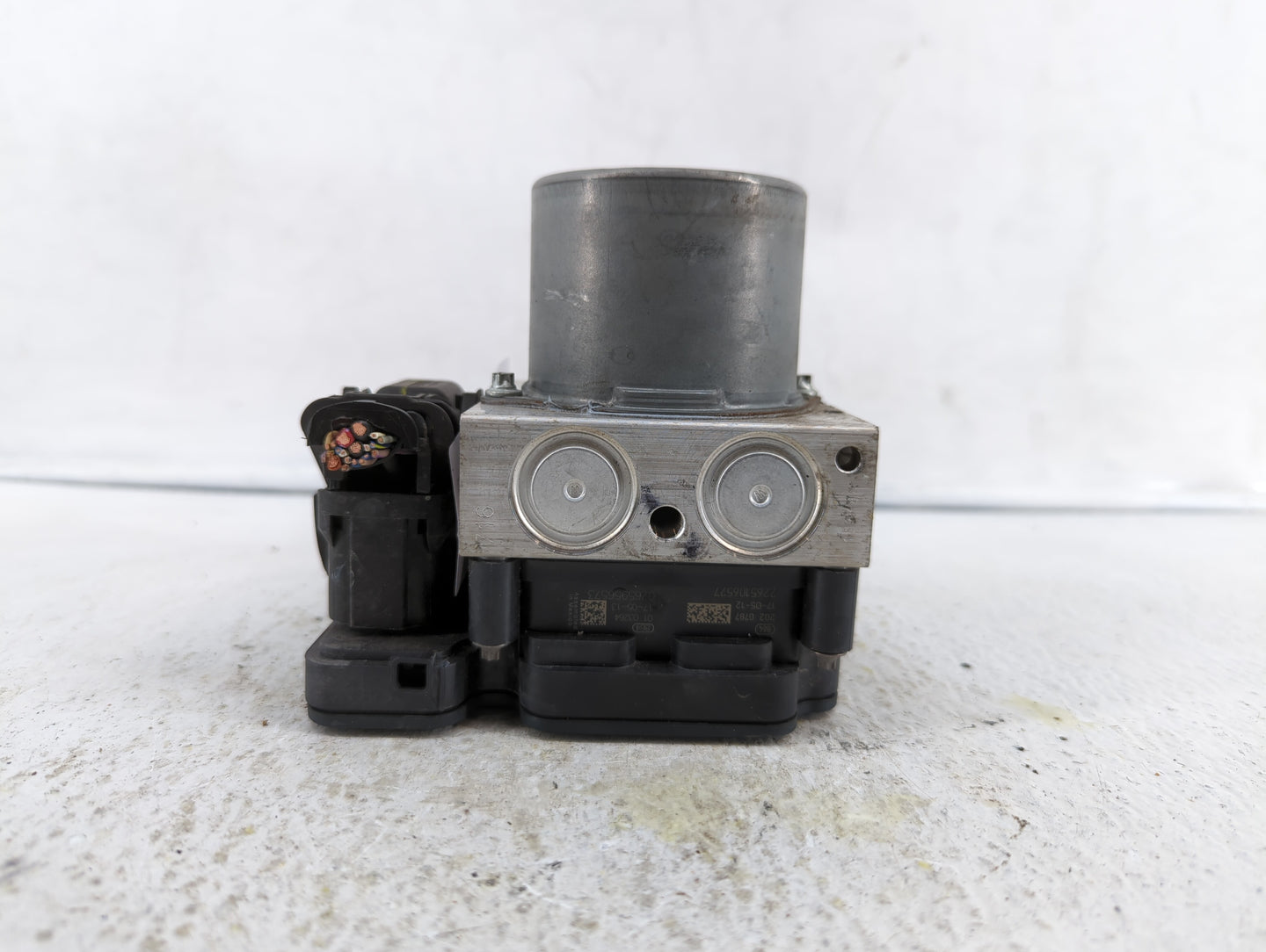 2017 Chevrolet Cruze ABS Pump Control Module Replacement P/N:1K0 614 517 EK 39064667, 84205167, 39115808 Fits OEM Used Auto 