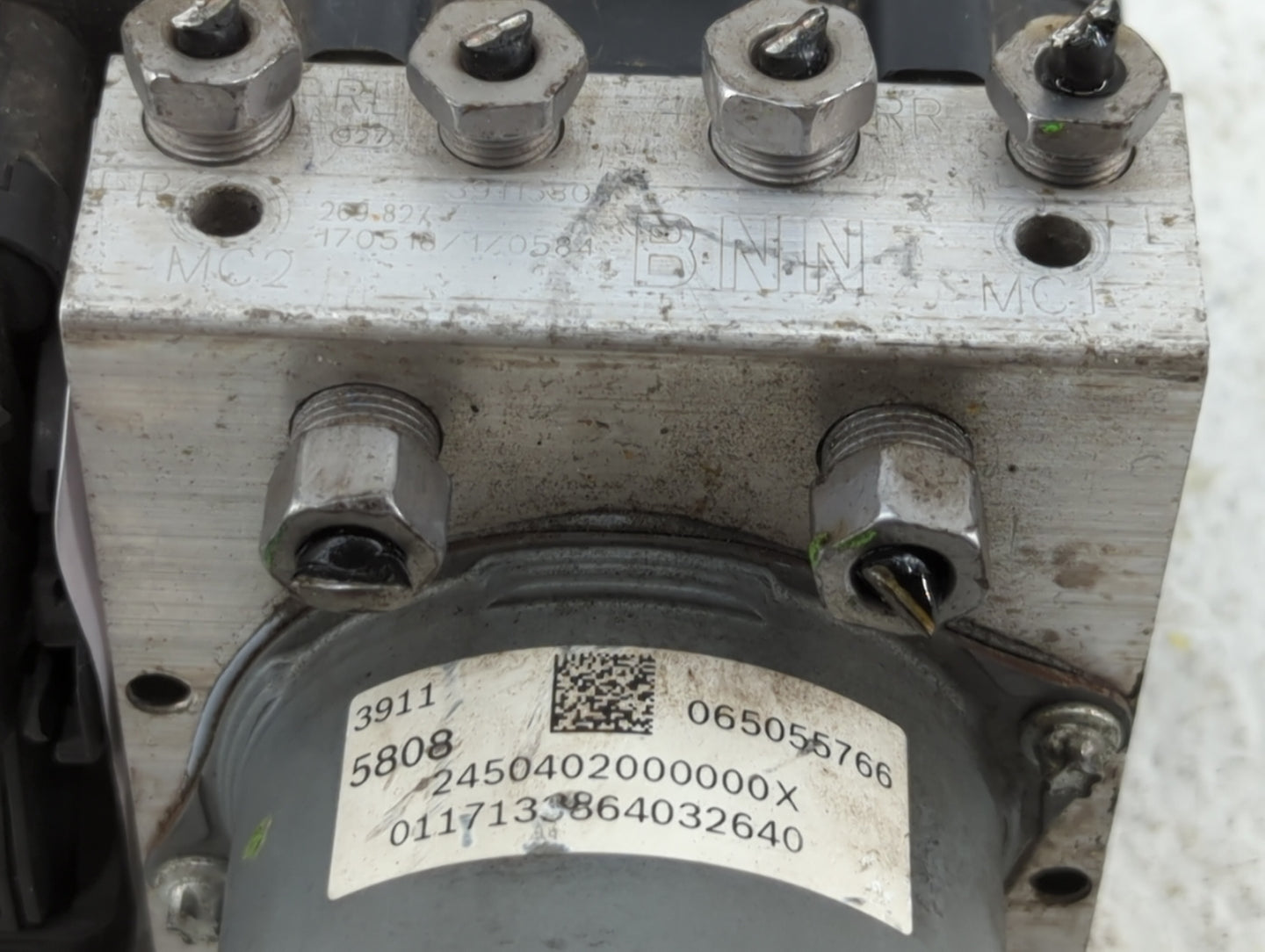 2017 Chevrolet Cruze ABS Pump Control Module Replacement P/N:1K0 614 517 EK 39064667, 84205167, 39115808 Fits OEM Used Auto 