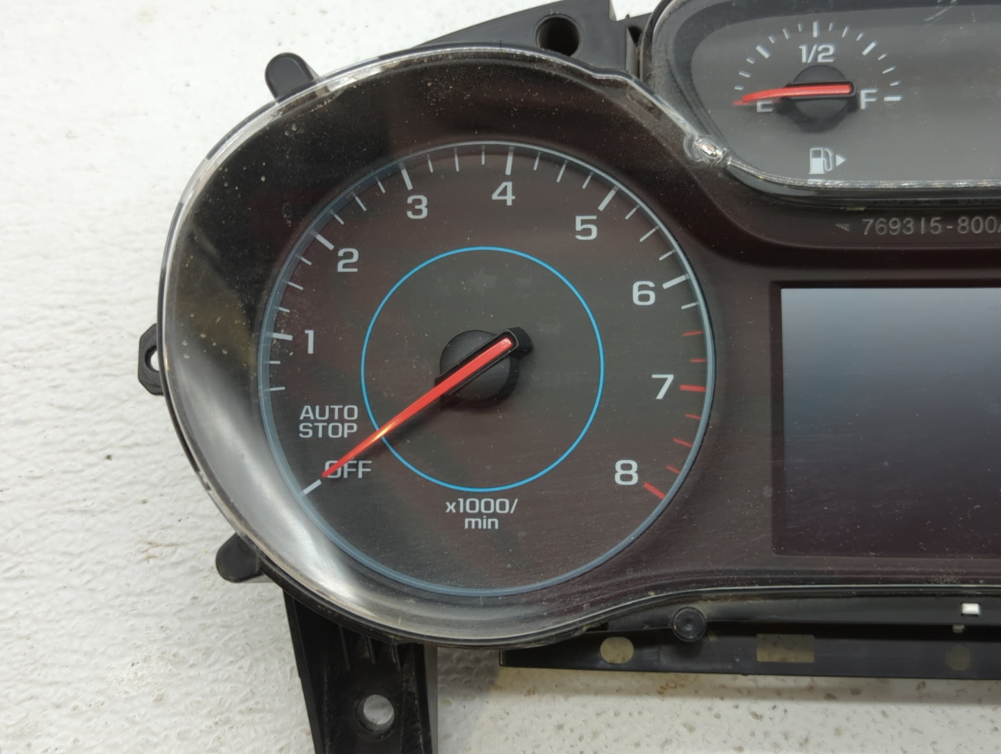 2017-2018 Chevrolet Cruze Instrument Cluster Speedometer Gauges P/N:39084636 Fits Fits 2017 2018 OEM Used Auto Parts - Oemus