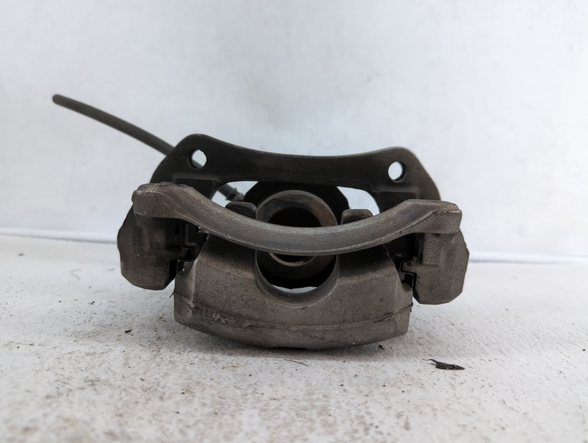 2016-2018 Chevrolet Cruze Front Passenger Right Brake Caliper - Oemusedautoparts1.com