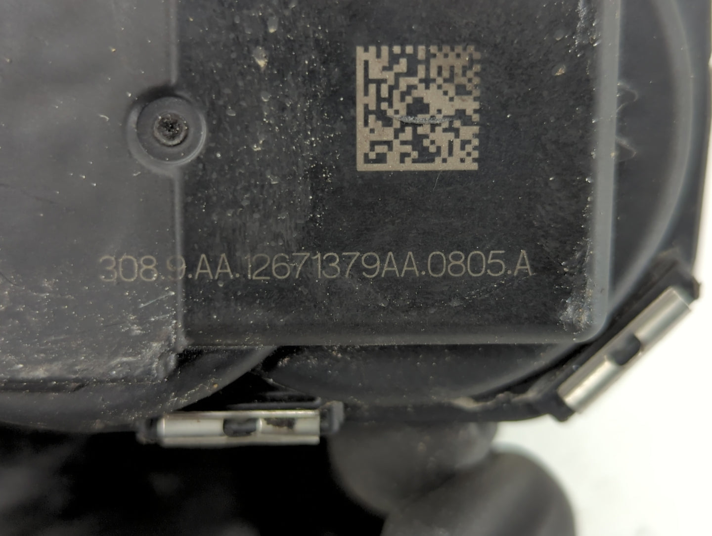 2017-2018 Chevrolet Cruze Throttle Body P/N:12671379AA 52049766 Fits Fits 2017 2018 OEM Used Auto Parts - Oemusedautoparts1.