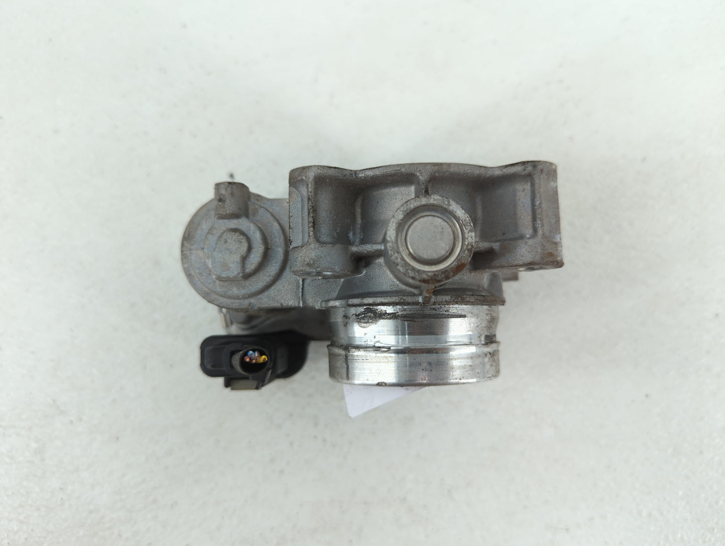 2017-2018 Chevrolet Cruze Throttle Body P/N:12671379AA 52049766 Fits Fits 2017 2018 OEM Used Auto Parts - Oemusedautoparts1.