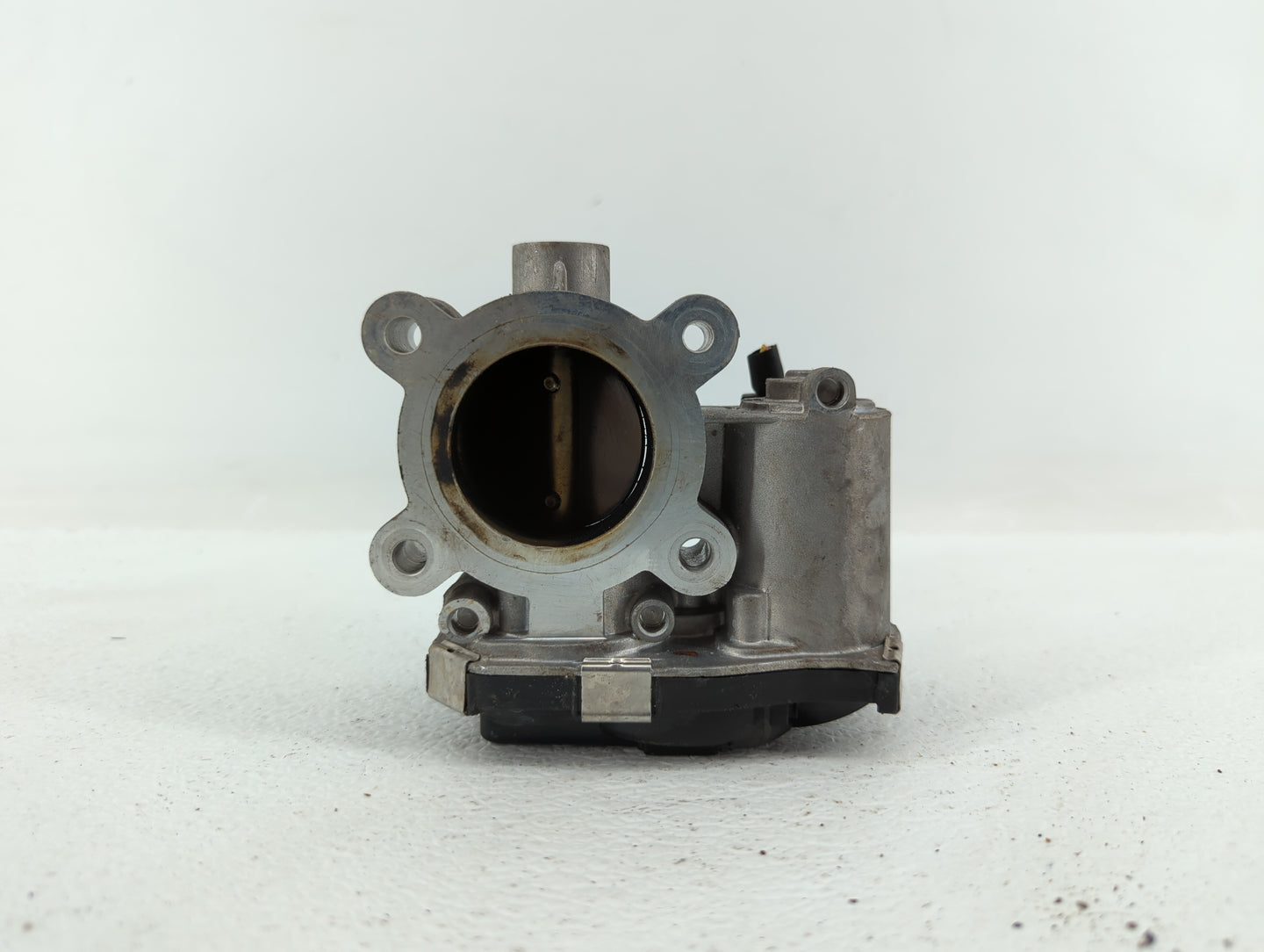 2017-2018 Chevrolet Cruze Throttle Body P/N:12671379AA 52049766 Fits Fits 2017 2018 OEM Used Auto Parts - Oemusedautoparts1.