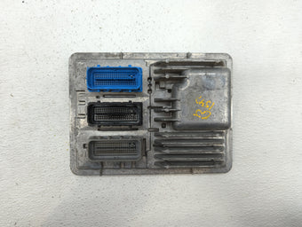 compare product 2017-2018 Chevrolet Cruze PCM Engine Control Computer ECU ECM PCU OEM P/N:12677677 12686384, 12669908 Fits Fits 2017 2018 2019 OEM Used Auto Parts
