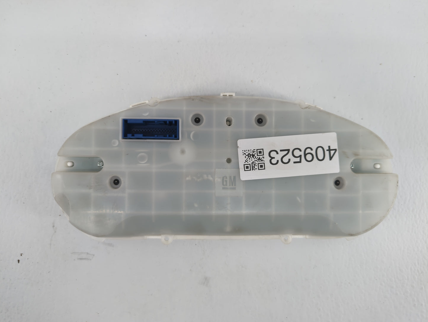 2017-2018 Chevrolet Cruze Instrument Cluster Speedometer Gauges P/N:769167-430A Miles: Fits Fits 2017 2018 OEM Used Auto Par