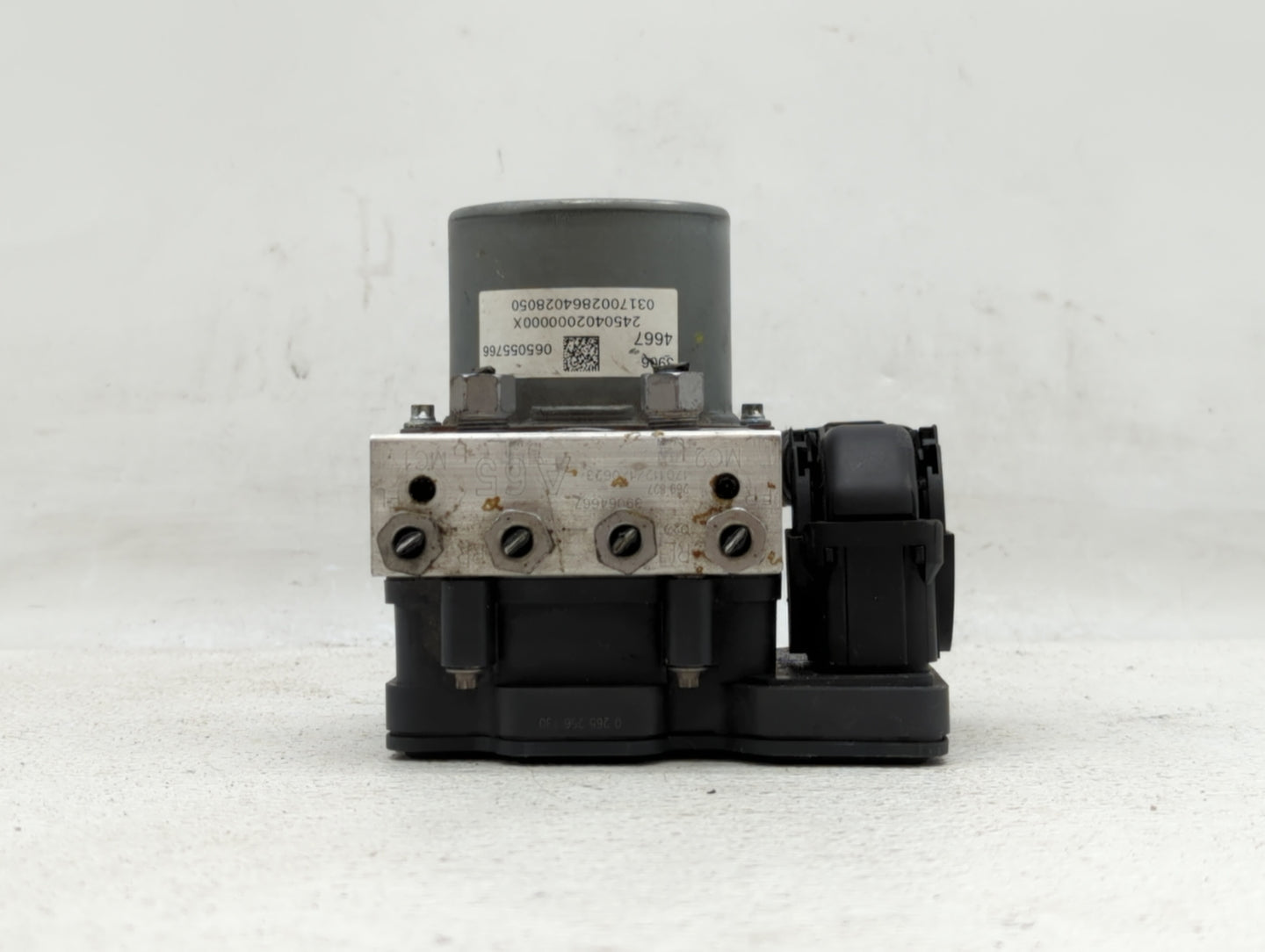 2017 Chevrolet Cruze ABS Pump Control Module Replacement P/N:39064664 1K0 614 517 EK, 39064667, 84205167, 39115808 Fits OEM 