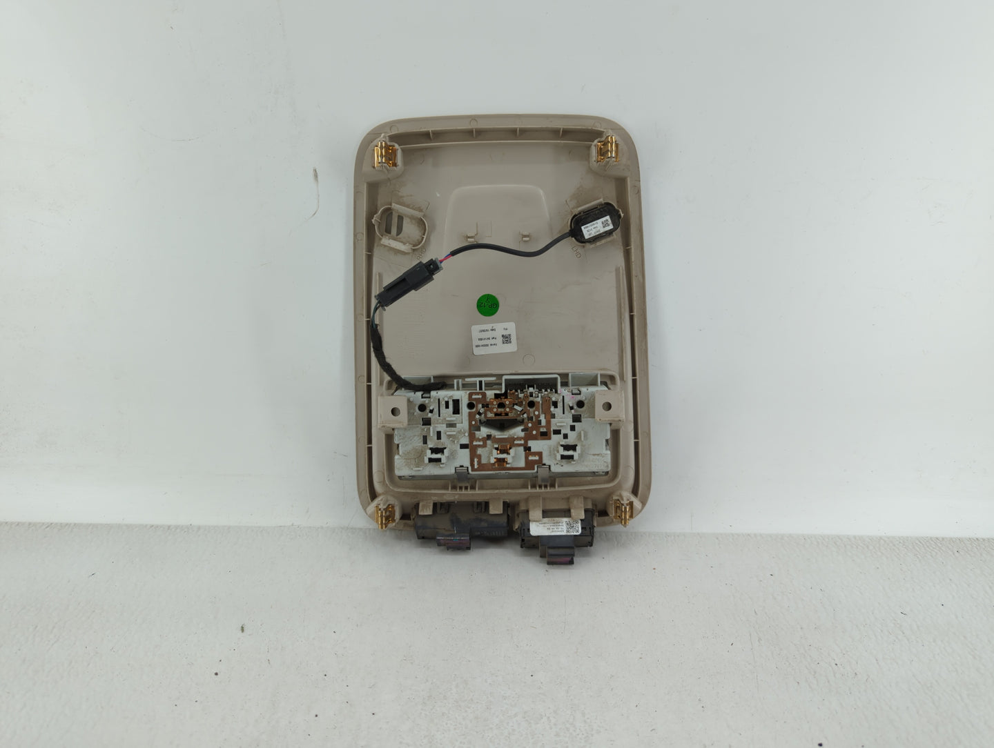 2017 Chevrolet Cruze Overhead Roof Console - Oemusedautoparts1.com