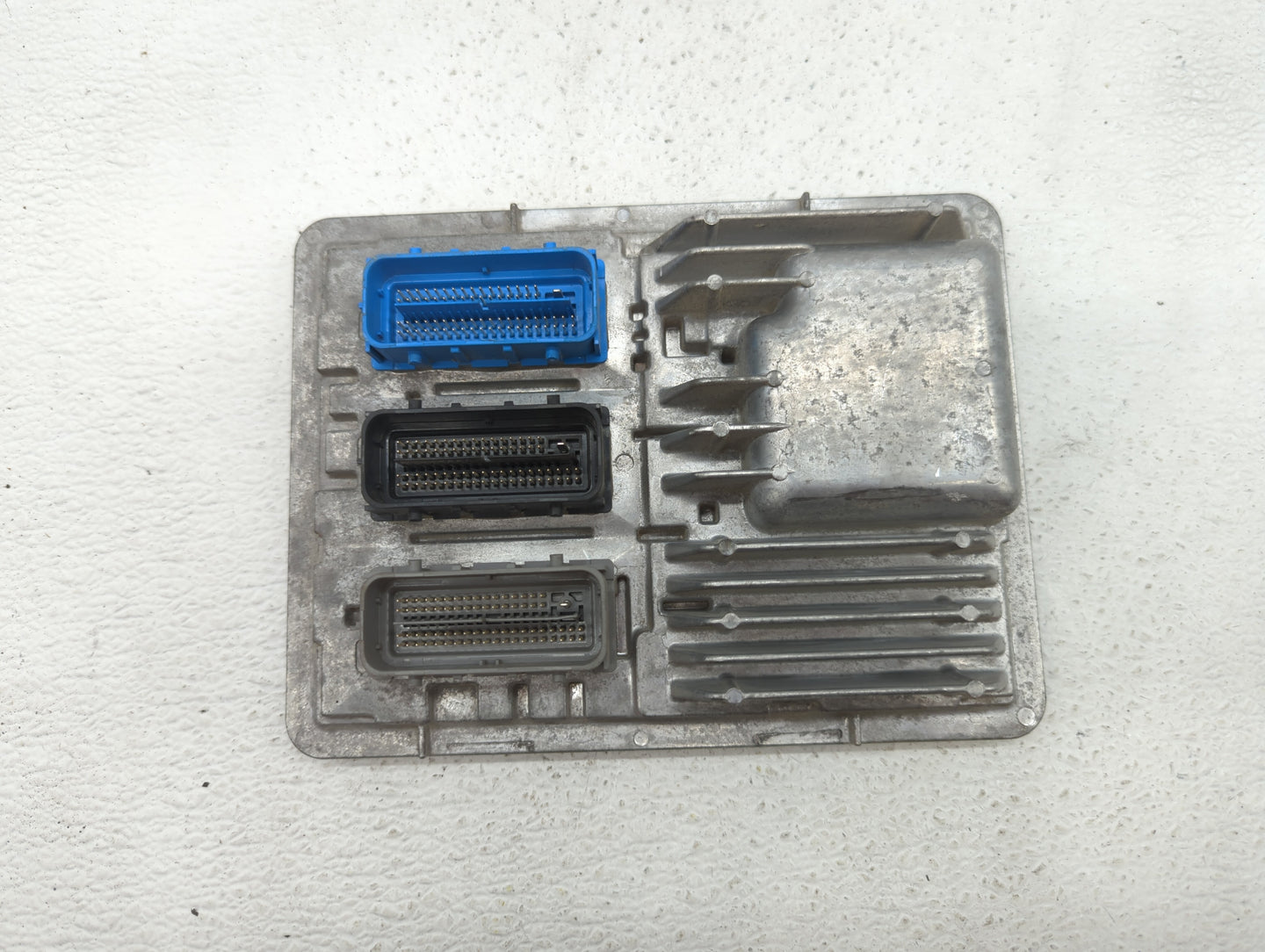 2017-2019 Chevrolet Cruze PCM Engine Control Computer ECU ECM PCU OEM P/N:12669908 12677677 Fits OEM Used Auto Parts - Oemus