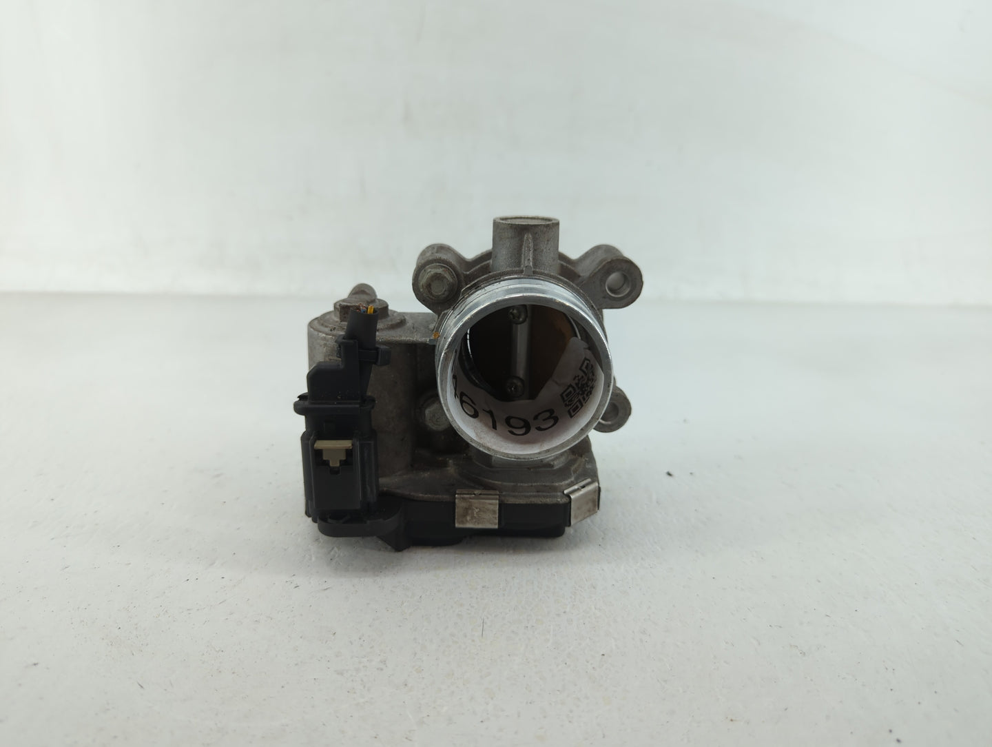 2017-2019 Chevrolet Cruze Throttle Body P/N:12671379AA Fits Fits 2016 2017 2018 2019 2020 2021 2022 OEM Used Auto Parts - Oe