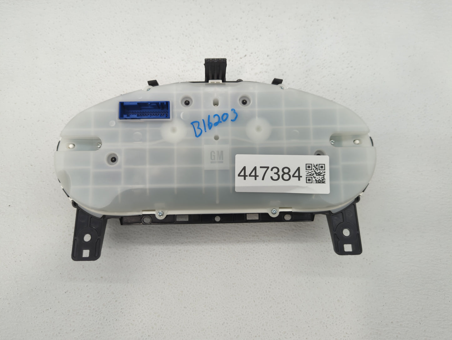 2017-2018 Chevrolet Cruze Instrument Cluster Speedometer Gauges P/N:39084636 Fits Fits 2017 2018 OEM Used Auto Parts - Oemus