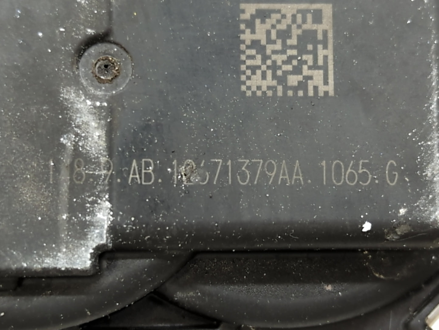 2017-2019 Chevrolet Cruze Throttle Body P/N:12671379AA Fits Fits 2016 2017 2018 2019 2020 2021 2022 OEM Used Auto Parts - Oe