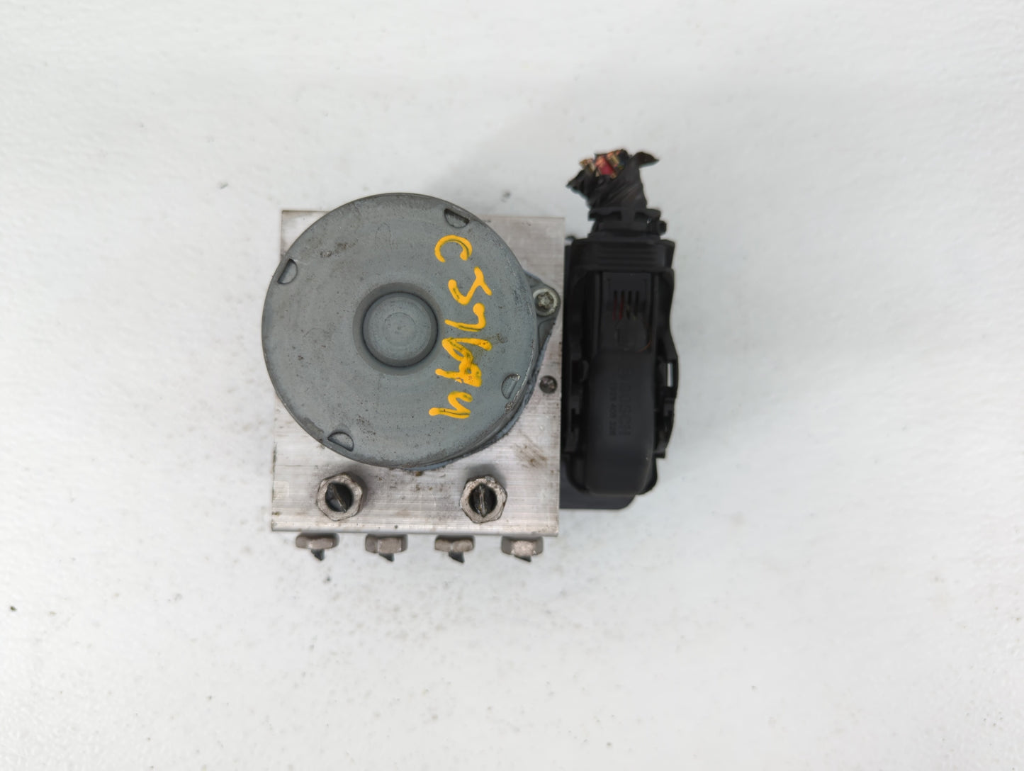 2017 Chevrolet Cruze ABS Pump Control Module Replacement P/N:39064664 39064667, 84205167, 39115808 Fits OEM Used Auto Parts 