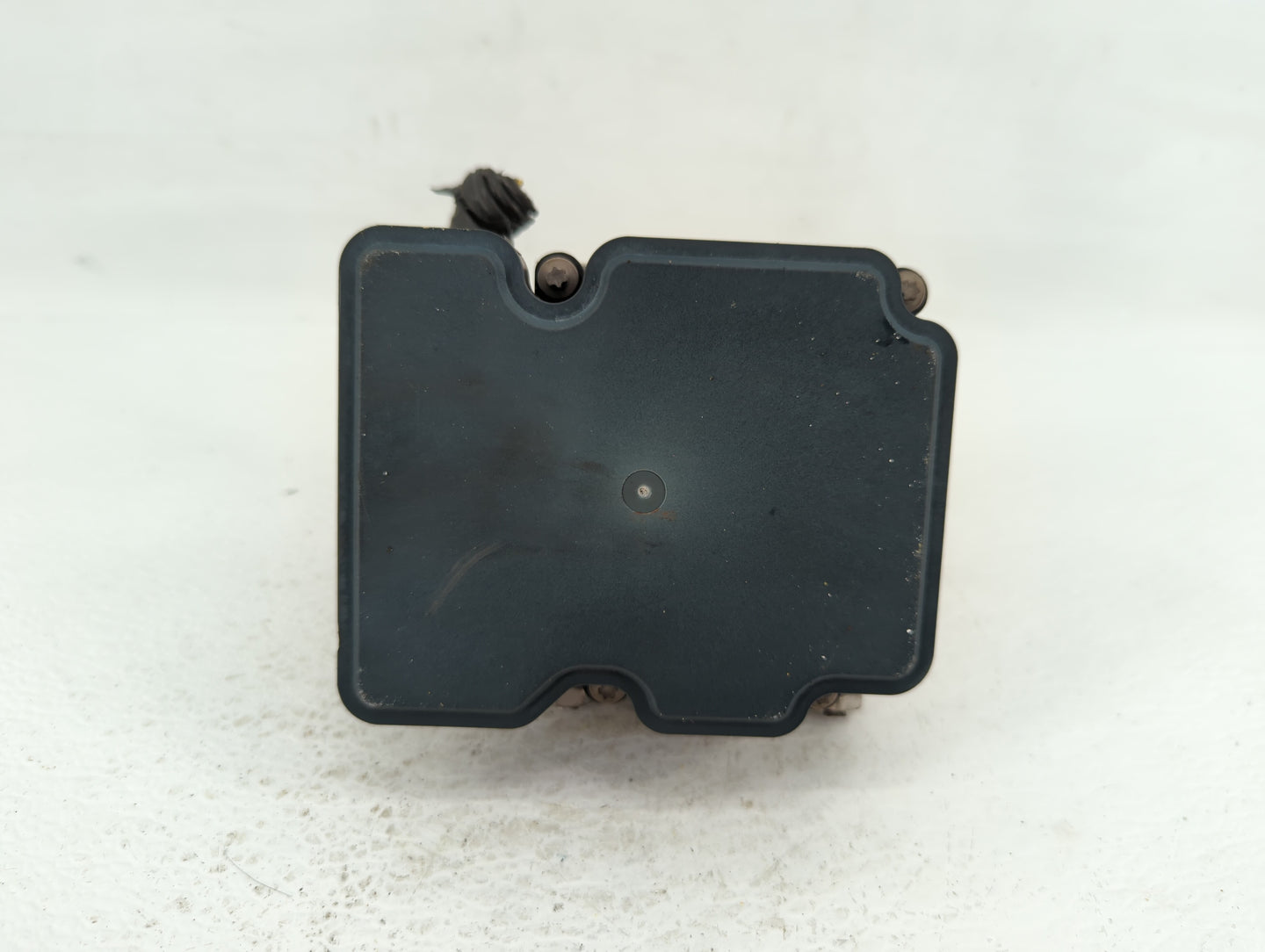 2017 Chevrolet Cruze ABS Pump Control Module Replacement P/N:39064664 39064667, 84205167, 39115808 Fits OEM Used Auto Parts 