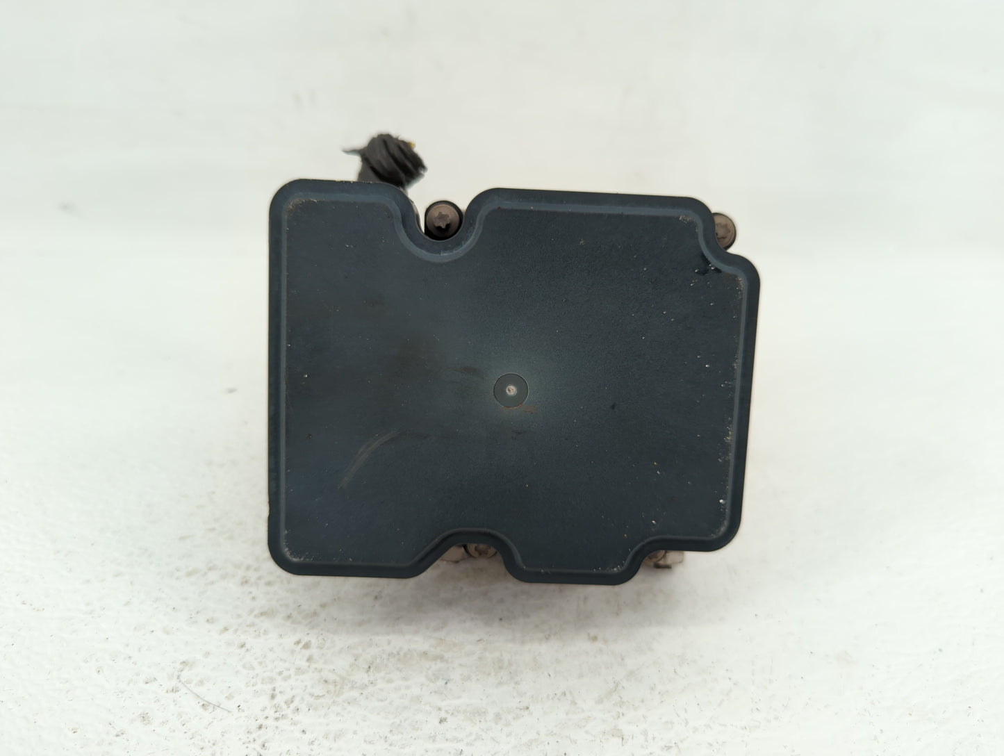 2017 Chevrolet Cruze ABS Pump Control Module Replacement P/N:39064664 39064667, 84205167, 39115808 Fits OEM Used Auto Parts 