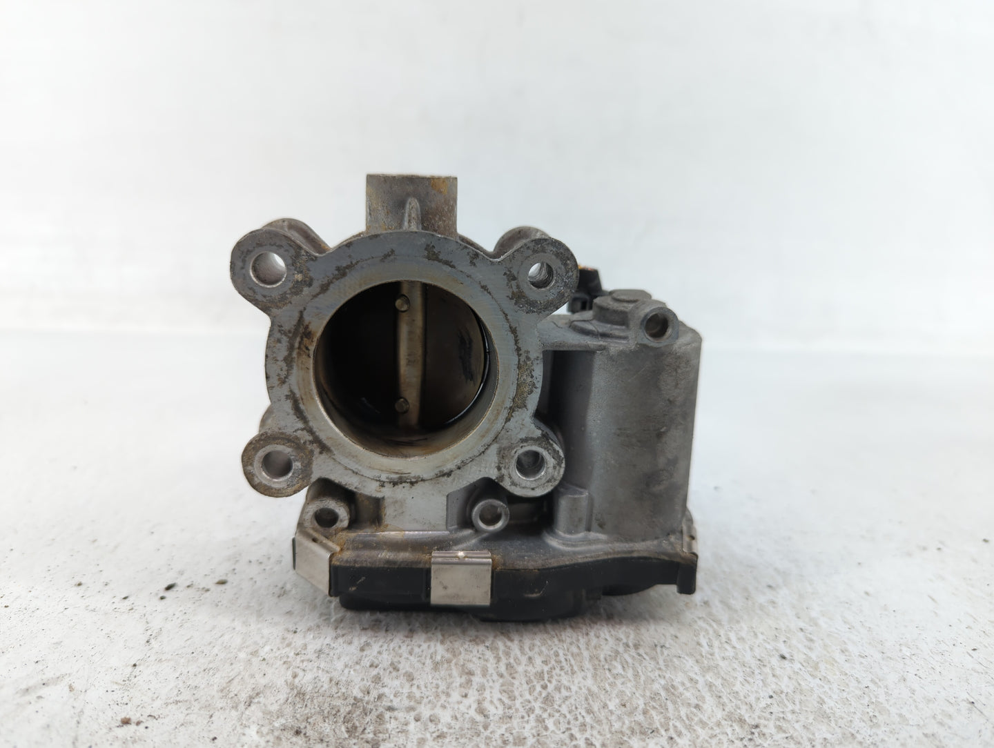 2017 Chevrolet Cruze Throttle Body P/N:12671379AA Fits OEM Used Auto Parts - Oemusedautoparts1.com