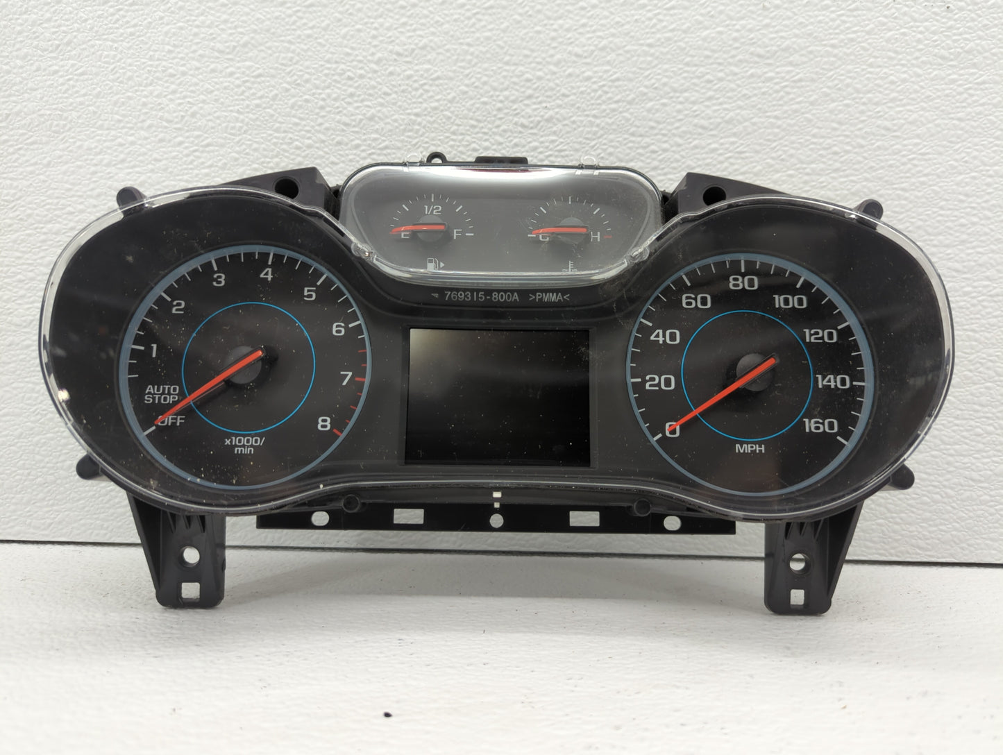 2017-2018 Chevrolet Cruze Instrument Cluster Speedometer Gauges P/N:39084636 Miles: Fits Fits 2017 2018 OEM Used Auto Parts 