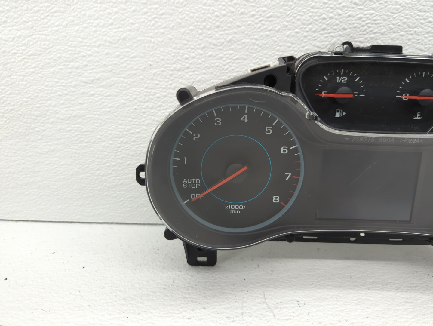 2017-2018 Chevrolet Cruze Instrument Cluster Speedometer Gauges P/N:39084636 Fits Fits 2017 2018 OEM Used Auto Parts - Oemus