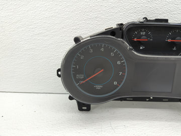 2017-2018 Chevrolet Cruze Instrument Cluster Speedometer Gauges P/N:39084636 Fits Fits 2017 2018 OEM Used Auto Parts