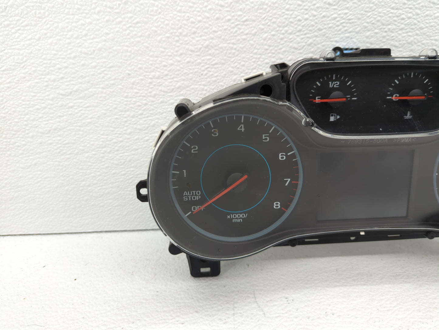 2017-2018 Chevrolet Cruze Instrument Cluster Speedometer Gauges P/N:39084636 Fits Fits 2017 2018 OEM Used Auto Parts - Oemus