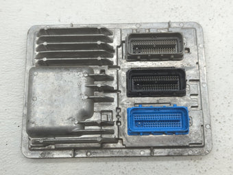 compare product 2017-2019 Chevrolet Cruze PCM Engine Control Computer ECU ECM PCU OEM P/N:12669908 12677677 Fits OEM Used Auto Parts