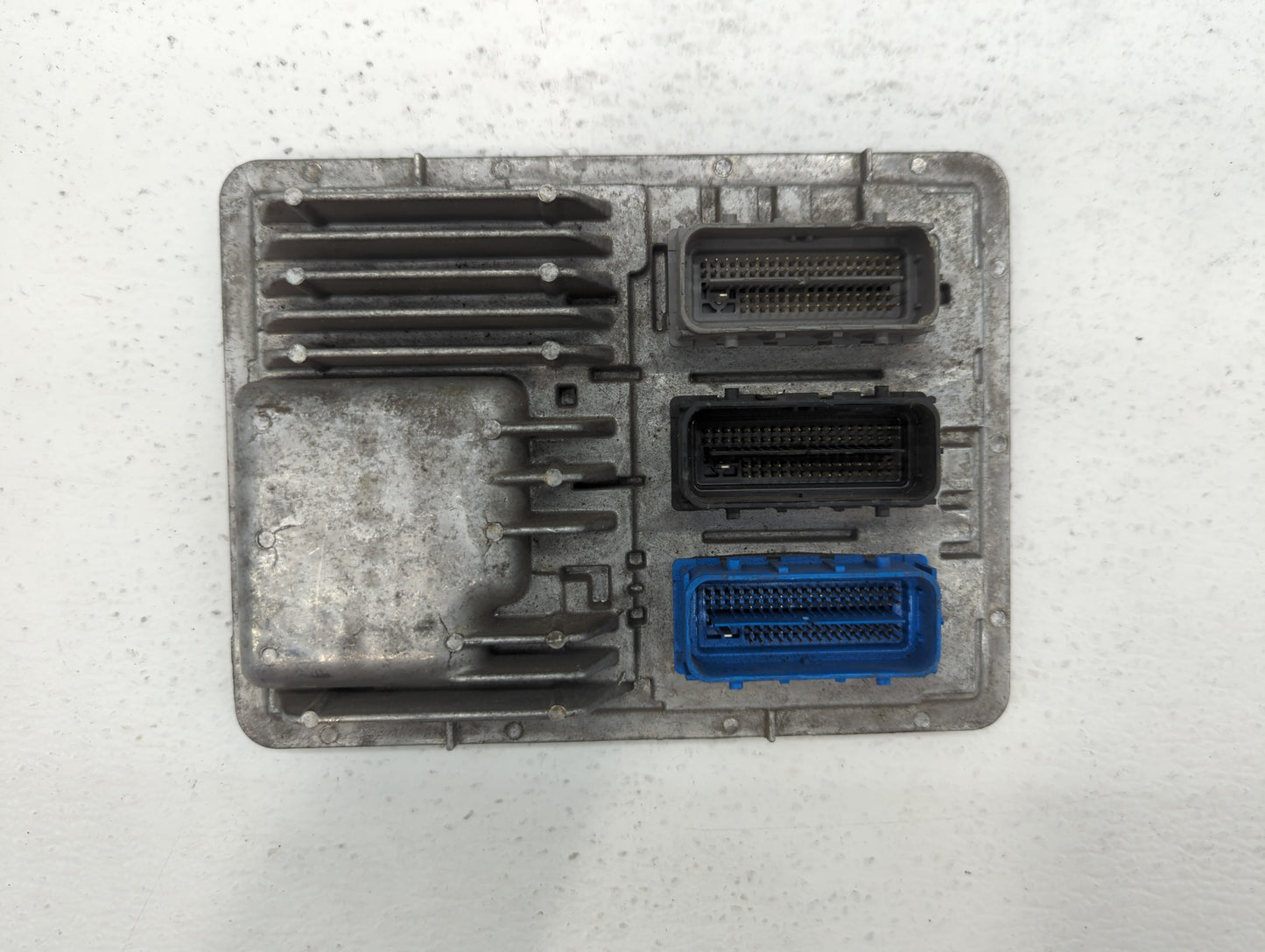 2017-2019 Chevrolet Cruze PCM Engine Control Computer ECU ECM PCU OEM P/N:12677677 12692812 Fits OEM Used Auto Parts - Oemus