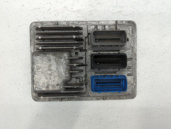 compare product 2017-2019 Chevrolet Cruze PCM Engine Control Computer ECU ECM PCU OEM P/N:12677677 12692812 Fits OEM Used Auto Parts