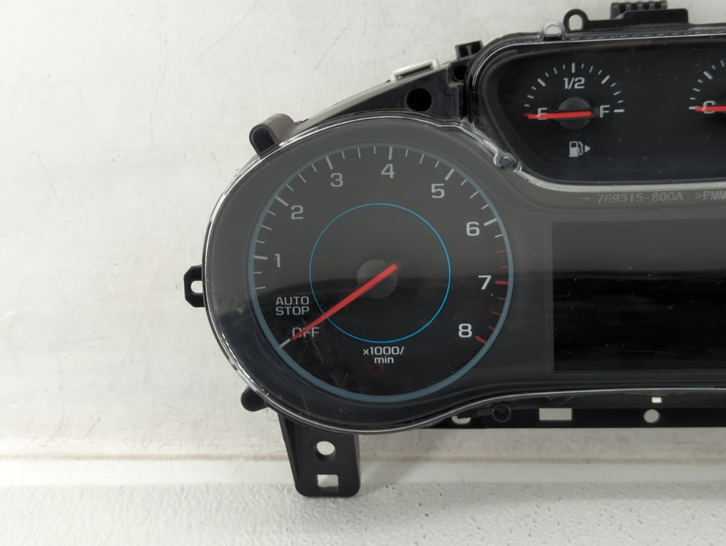 2017-2018 Chevrolet Cruze Instrument Cluster Speedometer Gauges P/N:39084636 Fits Fits 2017 2018 OEM Used Auto Parts - Oemus